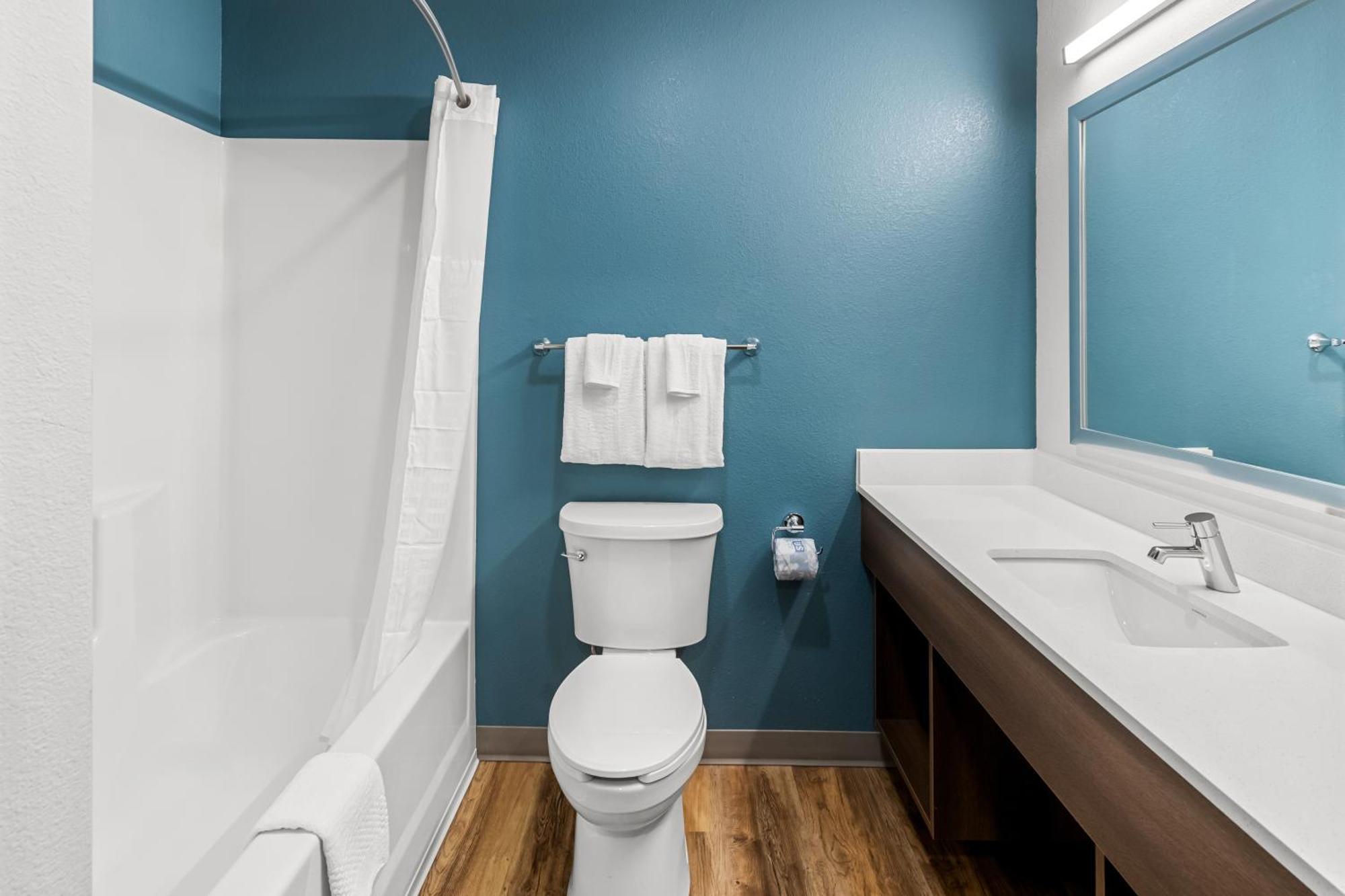 Woodspring Suites Kansas City Airport エクステリア 写真