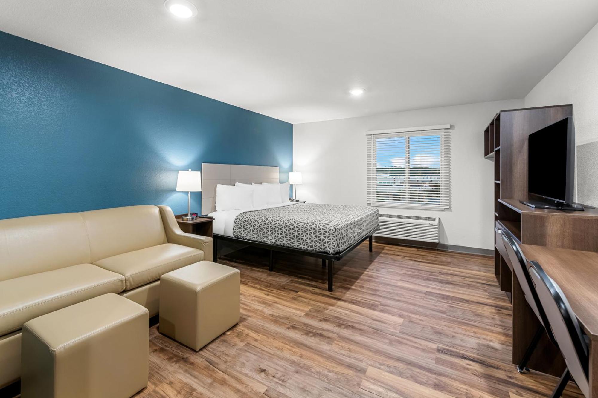 Woodspring Suites Kansas City Airport エクステリア 写真