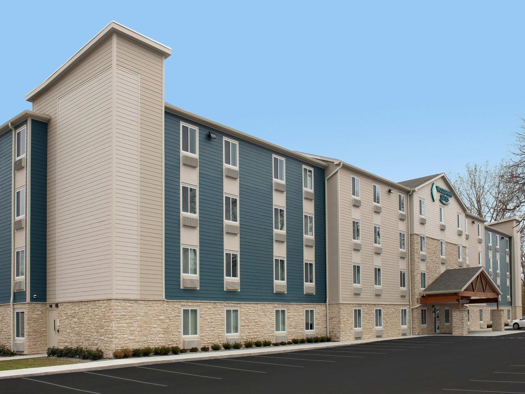 Woodspring Suites Kansas City Airport エクステリア 写真